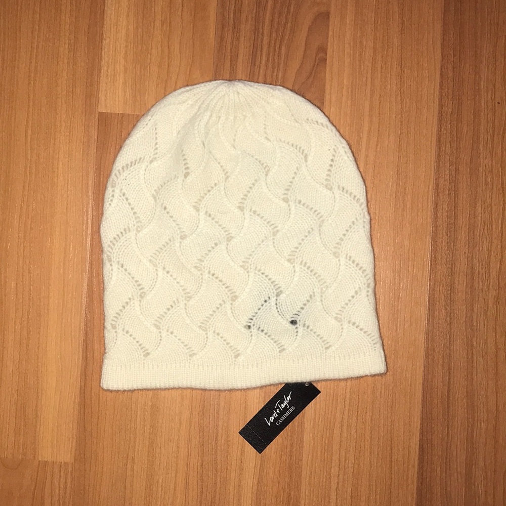 Cashmere Beanie 🌟